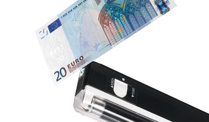 safescan-40h-watermark-detector