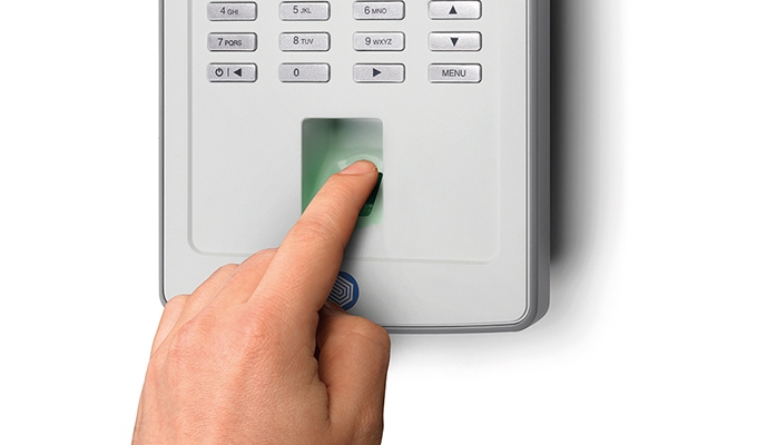 safescan-fingerprint-scan-time-attendance
